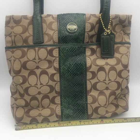 Authentic Coach Signature Tan Python Stripe Khaki Olive Green Tote Bag F25706 - Picture 2 of 10